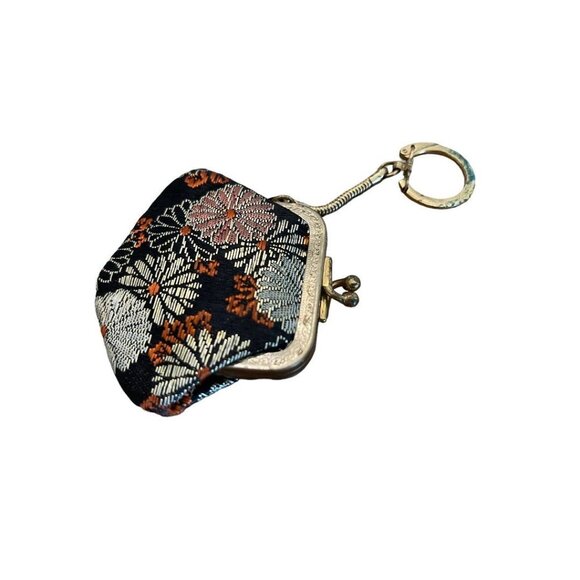 Vintage 1950s Clasp Keychain Rainbonnet Holder Change Purse Embroidered - Picture 12 of 12